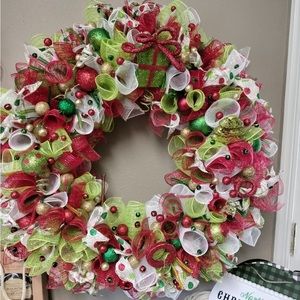 Holiday Wreath Sale !!